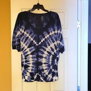 GreenTea tye dye top